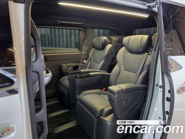 Toyota Alphard (IV) 2.5 HEV Premium AWD 2026 — фото 15