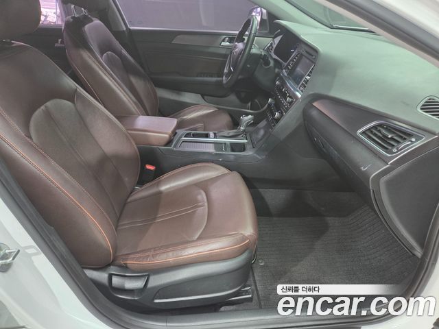 Hyundai Sonata (LF) 2.0 Care+ 2017 — фото 8