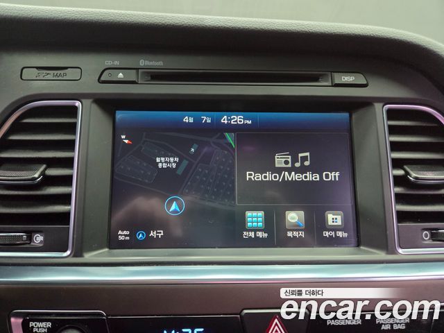 Hyundai Sonata (LF) 2.0 Care+ 2017 — фото 17