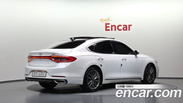 Hyundai Grandeur (IG) 2.2 Diesel Premium Special 2017 — фото 2