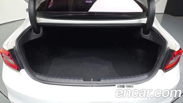 Hyundai Grandeur (IG) 2.2 Diesel Premium Special 2017 — фото 20