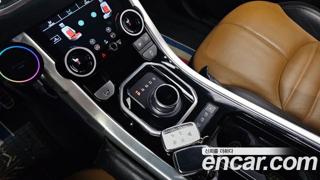 Land Rover Range Rover Evoque 2.0 TD4 HSE Dynamic 2017 — фото 9