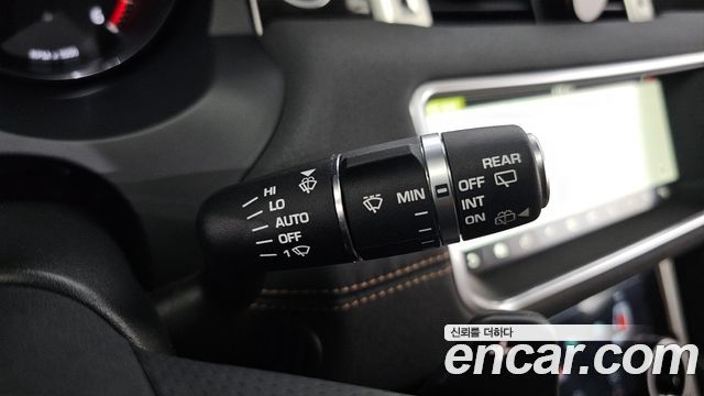 Land Rover Range Rover Evoque 2.0 TD4 HSE Dynamic 2017 — фото 19