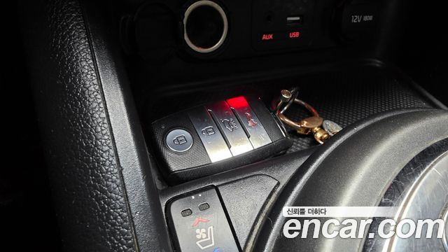 Kia Sportage R Diesel 2WD Prestige 2015 — фото 17