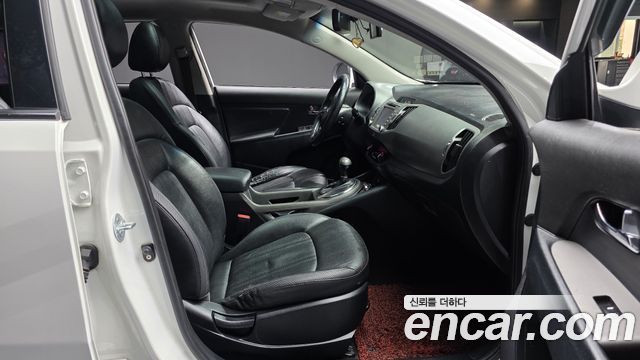 Kia Sportage R Diesel 2WD Prestige 2015 — фото 26