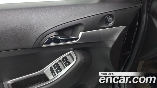 Chevrolet Orlando 2.0 Diesel LTZ Premium 2014 — фото 16