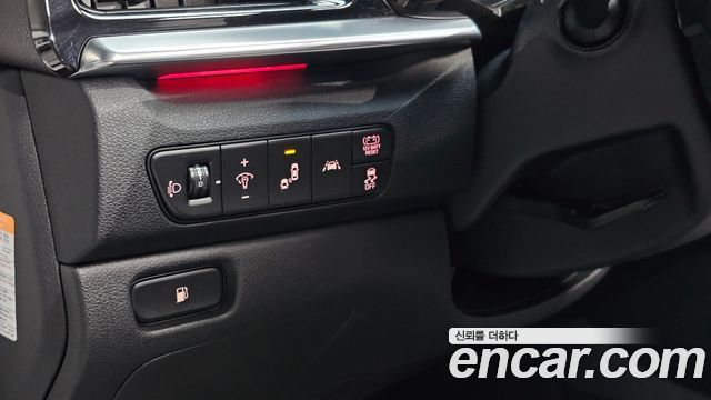 Kia Niro 1.6 HEV Noblesse Special 2021 — фото 16
