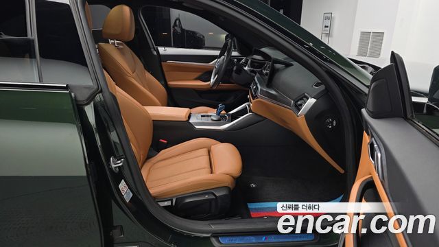 BMW i4 eDrive40 M Sports 2022 — фото 11