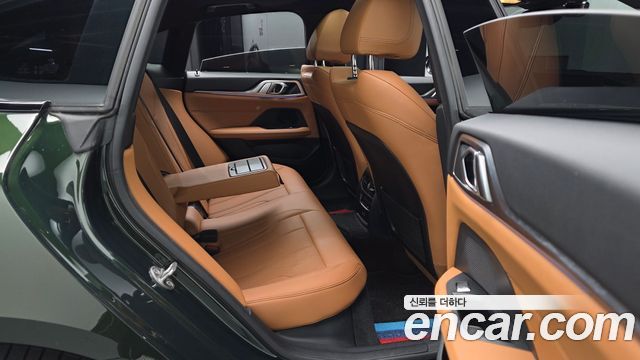 BMW i4 eDrive40 M Sports 2022 — фото 12
