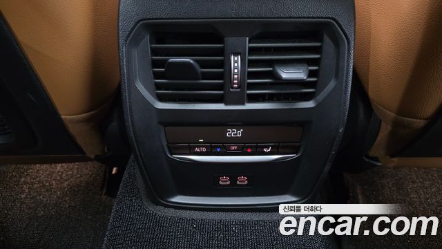 BMW i4 eDrive40 M Sports 2022 — фото 31