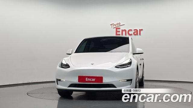 Tesla Model Y Long Range AWD 2022 — фото 3