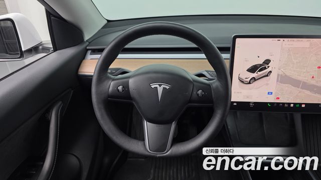 Tesla Model Y Long Range AWD 2022 — фото 13