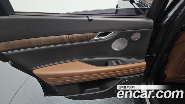 Genesis G80 (RG3) Gasoline 2.5 Turbo AWD 2021 — фото 25
