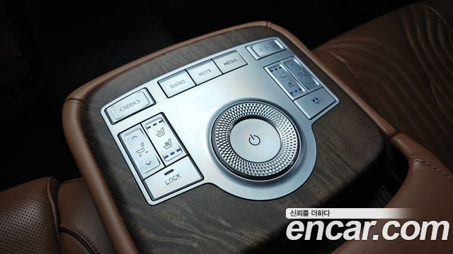 Genesis G80 (RG3) Gasoline 2.5 Turbo AWD 2021 — фото 27