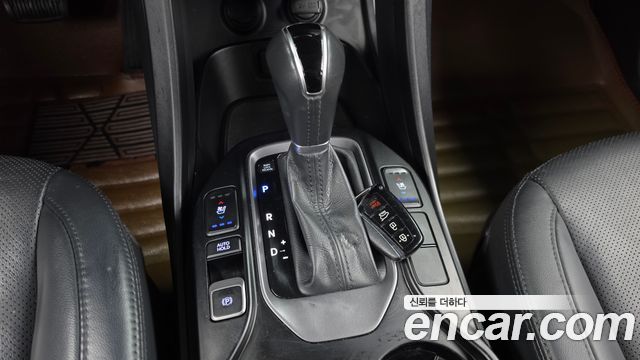 Hyundai Santa Fe (DM) Diesel(e-VGT) 2.0 4WD Exclusive 2015 — фото 9