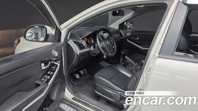 KG Mobility (SsangYong) Korando C 2.0 CVS 4WD High-Deluxe 2014 — фото 10
