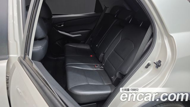 KG Mobility (SsangYong) Korando C 2.0 CVS 4WD High-Deluxe 2014 — фото 11