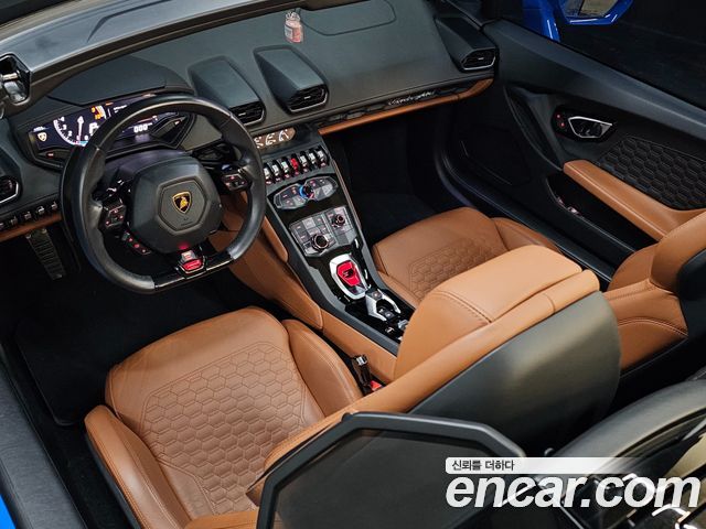 Lamborghini Huracan LP610-4 Spyder 2017 — фото 18