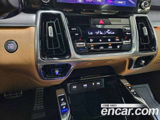 Kia Sorento (IV) Gasoline 2.5T 4WD Signature 2023 — фото 9