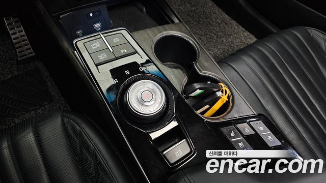 Kia K8 Hybrid Signature 2023 — фото 9