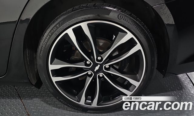 Chevrolet Malibu 2.0 Turbo Perfect black 2017 — фото 21