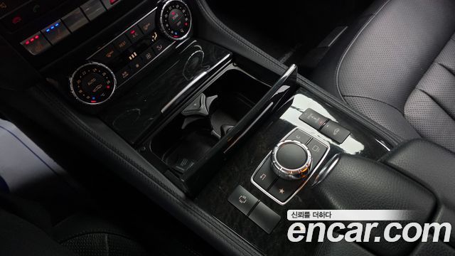Mercedes-Benz CLS-Class (W218) CLS350 d 4MATIC 2016 — фото 9