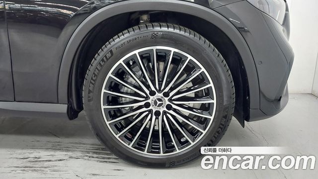 Mercedes-Benz GLC-Class (X254) GLC300 4MATIC AMG Line 2026 — фото 5