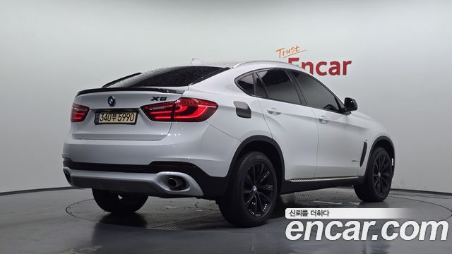 BMW X6 (F16) xDrive 30d 2016 — фото 2