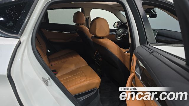 BMW X6 (F16) xDrive 30d 2016 — фото 11