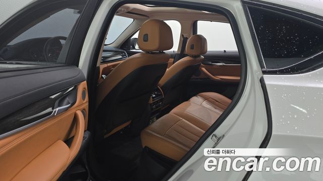 BMW X6 (F16) xDrive 30d 2016 — фото 12