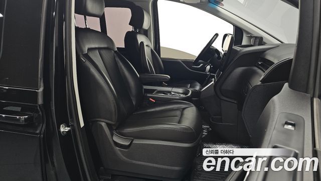 Hyundai Staria Cargo 5-Seater Modern 2022 — фото 10