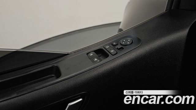 Hyundai Staria Cargo 5-Seater Modern 2022 — фото 17