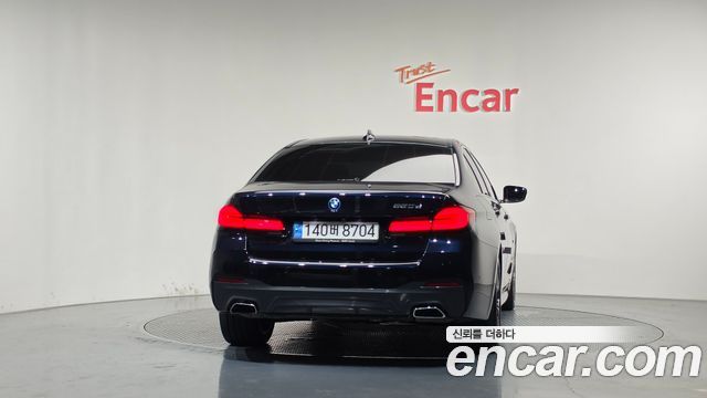 BMW 5 Series (G30) 530e M Sport 2022 — фото 4