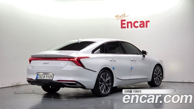 Kia K8 2.5 Gasoline 2WD Signature 2022 — фото 2