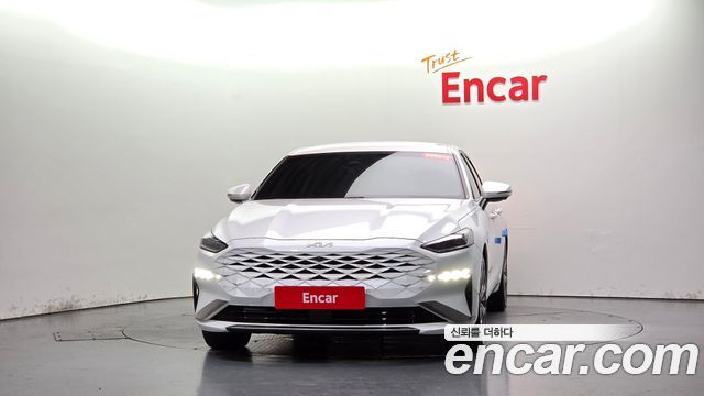Kia K8 2.5 Gasoline 2WD Signature 2022 — фото 3