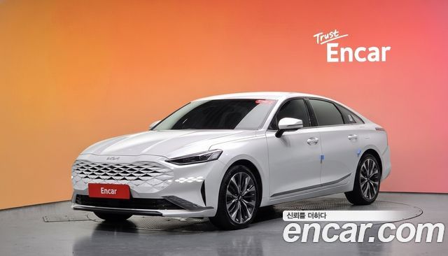 Kia K8 2.5 Gasoline 2WD Signature 2022 — фото 1