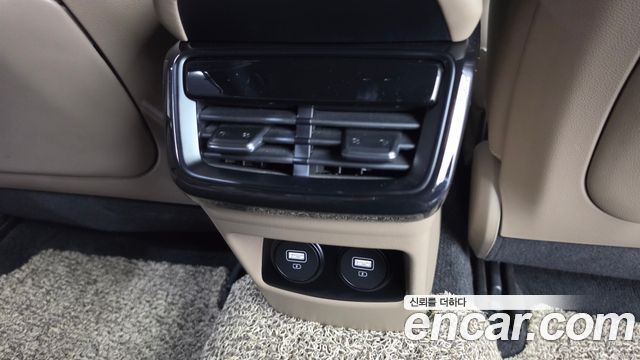 Kia K8 2.5 Gasoline 2WD Signature 2022 — фото 31