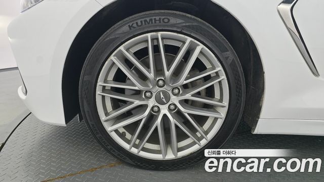 Genesis G70 2.0T AWD Elite 2020 — фото 5