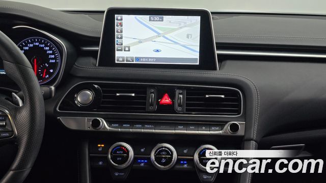 Genesis G70 2.0T AWD Elite 2020 — фото 13
