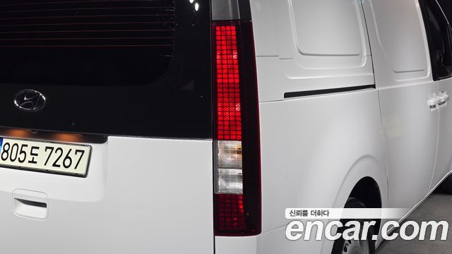 Hyundai Staria Cargo 3-Seater Smart 2022 — фото 23