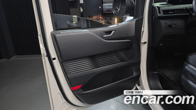 Hyundai Staria Cargo 3-Seater Smart 2022 — фото 25