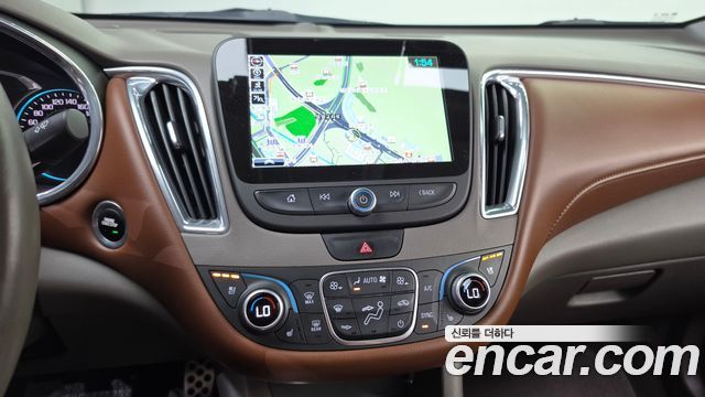 Chevrolet Malibu 2.0 Turbo LTZ Premium 2017 — фото 14