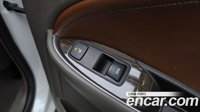 Chevrolet Malibu 2.0 Turbo LTZ Premium 2017 — фото 19