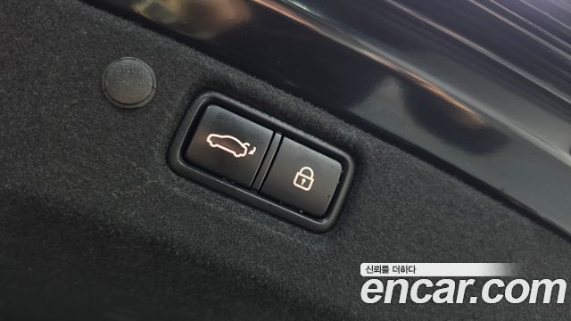 Kia K7 Premier 2.5 GDI Noblesse 2020 — фото 16