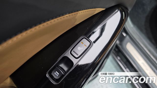 Kia K7 Premier 2.5 GDI Noblesse 2020 — фото 17