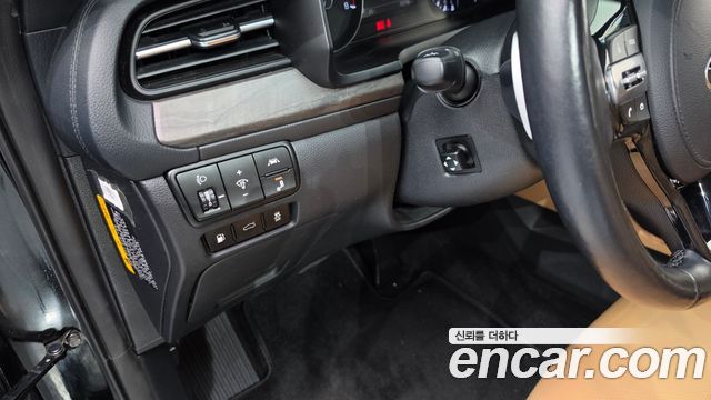 Kia K7 Premier 2.5 GDI Noblesse 2020 — фото 19