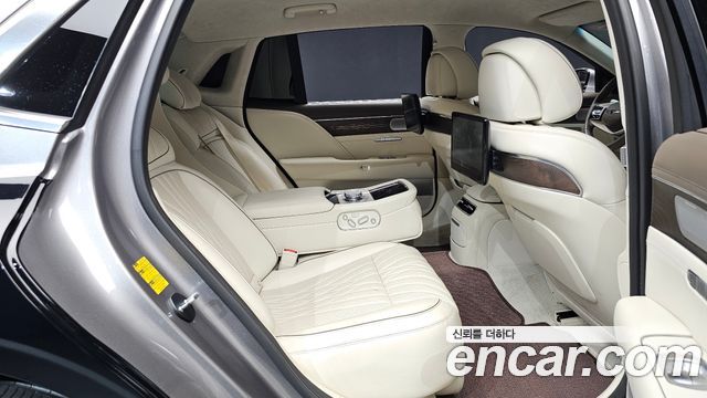 Genesis G90 (RS4) Gasoline 3.5 Turbo AWD 2022 — фото 11
