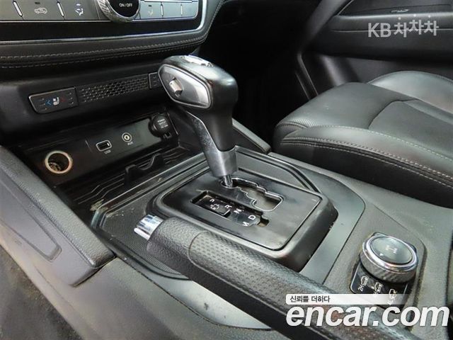 KG Mobility (SsangYong) Rexton Sports Khan Diesel 2.2 4WD Noblesse (5-Link) 2021 — фото 9