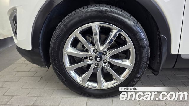 Kia Sorento Diesel 2.2 4WD Noblesse Special 2017 — фото 5