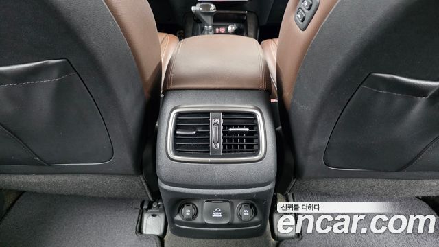 Kia Sorento Diesel 2.2 4WD Noblesse Special 2017 — фото 19
